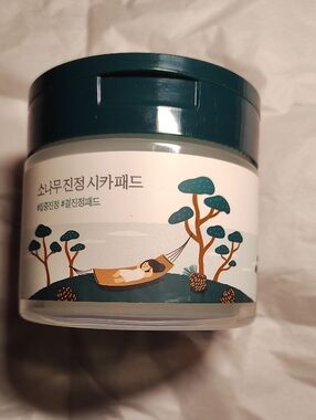 ROUND‎ LAB PINE CALMING CICA PAD 50 Sheets NIB
